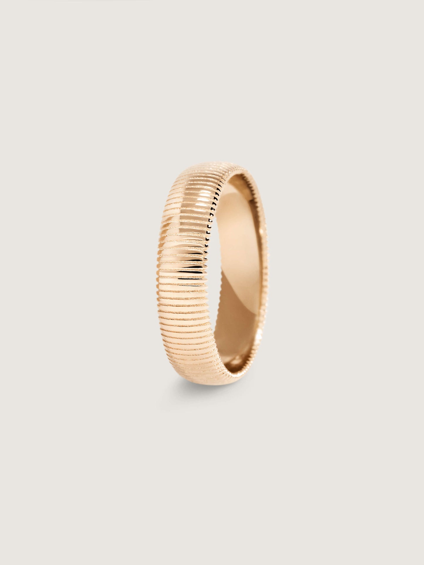 Doublemoss Jewelry 14k Gold Cuerpo Ring from the Skorppio Collection